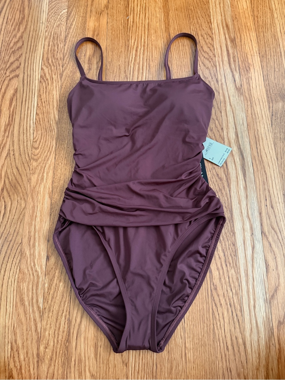 LA BLANCA Java one piece beach swim bathing suit New 8